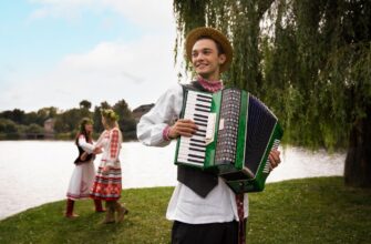 Можно ли научиться играть на аккордеоне самостоятельно? | Music112 Blog Можно ли научиться играть на аккордеоне самостоятельно?