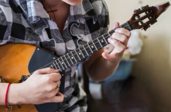 Обзор популярных моделей домр для начинающих | Music112 Blog Обзор популярных моделей домр для начинающих