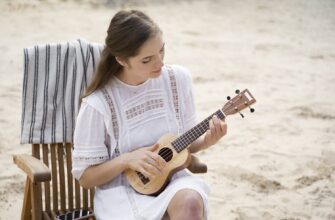 Укулеле или гитара: что проще для начинающего музыканта