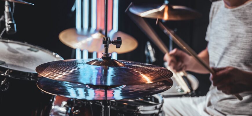 Электронные или акустические ударные для дома: что выбрать | Music112 Blog Электронные или акустические ударные для дома: что выбрать